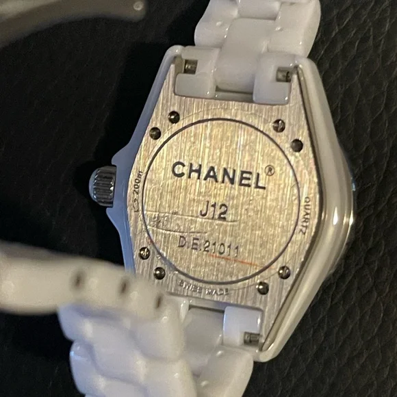 Chanel White Ceramic Watch - Picture 6 of 9